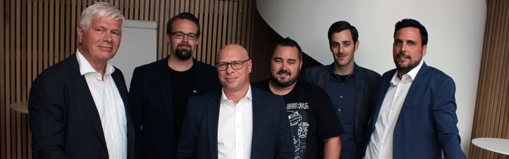 Gruppenbild von Opwoco und items Mitarbeitern